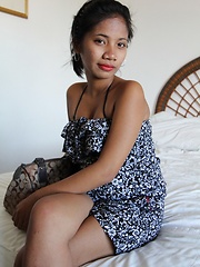 Pinay with big brown nipples poses for pussy hounds camera